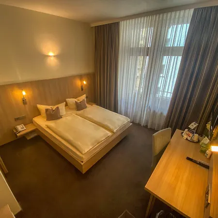 Partner Berliner Hof 3* كارلسروه