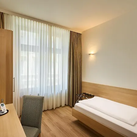 Partner Berliner Hof 3* كارلسروه