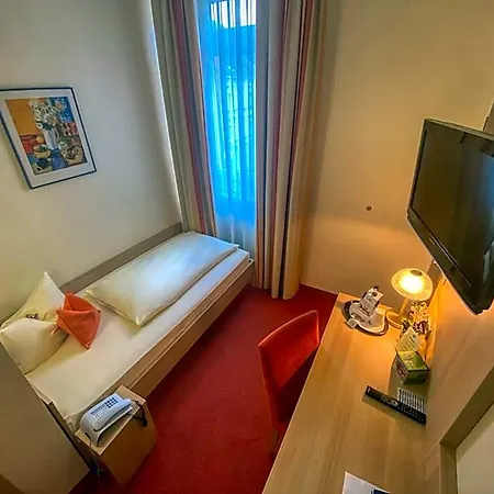 Partner Berliner Hof فندق