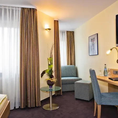 Partner Berliner Hof 3* קרלסרוהה