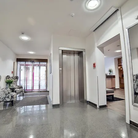 Partner Berliner Hof فندق