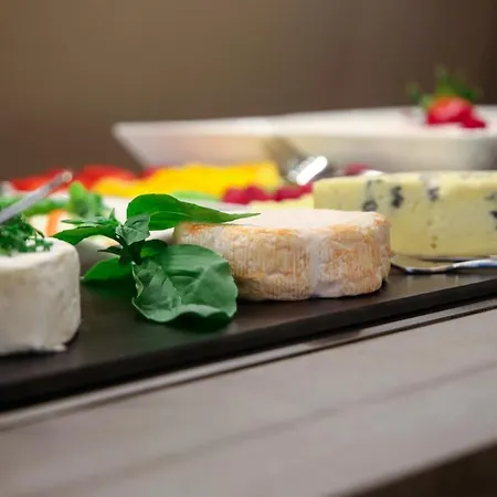 Hotel Partner Berliner Hof 3*