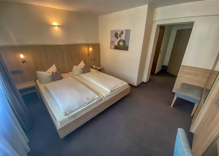 Hotel Partner Berliner Hof 3*